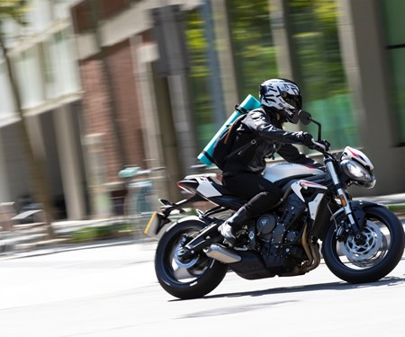 DIE NEUE STREET TRIPLE S - S-PECIAL FÜR A2