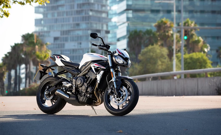 DIE NEUE STREET TRIPLE S - S-PECIAL FÜR A2 Bild 2: DIE NEUE STREET TRIPLE S - S-PECIAL FÜR A2