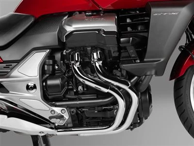 Honda Semmler - CTX 1300 eingetroffen! Bild 3: Honda Semmler - CTX 1300 eingetroffen!