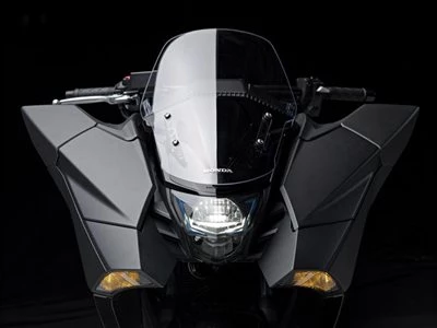 Honda Semmler - Honda NM4 Vultus Bild 4: Honda Semmler - Honda NM4 Vultus