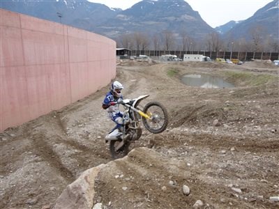 Marcel Krimbacher mit Husqvarna auf Erfolgskurs! - Bild 2 Marcel Krimbacher mit Husqvarna auf Erfolgskurs! - Bild 2