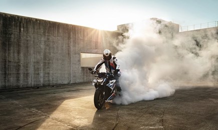 Motorradbereifung - Regeln und Informationen