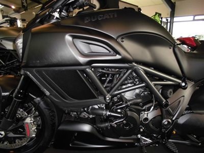 DIE NEUE DUCATI DIAVEL - Bild 6