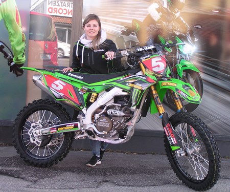 Girl on the MX-Track ! Girl on the MX-Track !