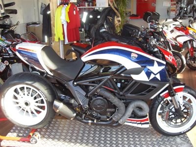 Hausmesse b. DUCATISALZBURG/RACEPARTS - Bild 1 Hausmesse b. DUCATISALZBURG/RACEPARTS - Bild 1