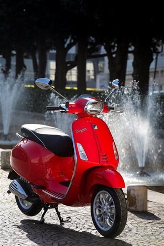 Die neue Vespa Sprint 50