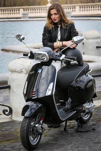 Die neue Vespa Sprint 50