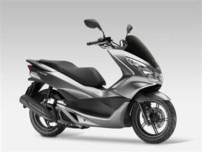 Honda Semmler - PCX 125 eingetroffen Bild 9: Honda Semmler - PCX 125 eingetroffen