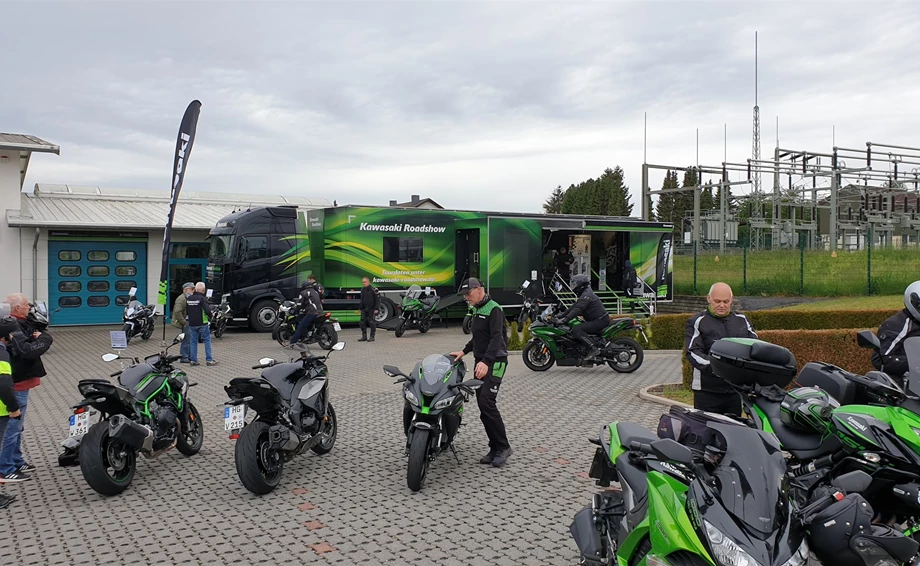 KAWASAKI Roadshow am 23.05.2020 - Bildershow Bild 14: KAWASAKI Roadshow am 23.05.2020 - Bildershow