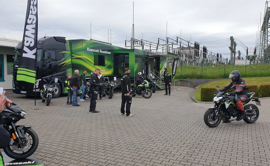 KAWASAKI Roadshow am 23.05.2020 - Bildershow Bild 21: KAWASAKI Roadshow am 23.05.2020 - Bildershow