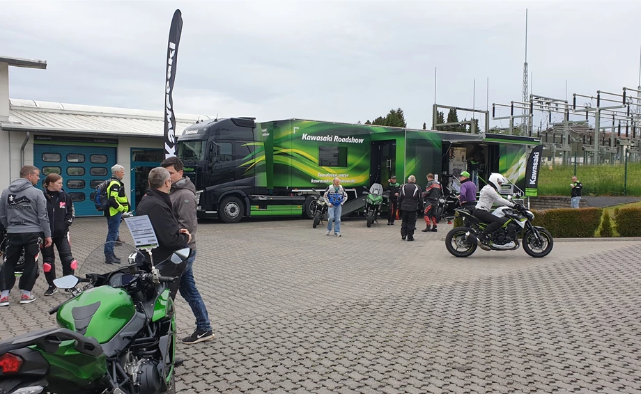 KAWASAKI Roadshow am 23.05.2020 - Bildershow Bild 28: KAWASAKI Roadshow am 23.05.2020 - Bildershow