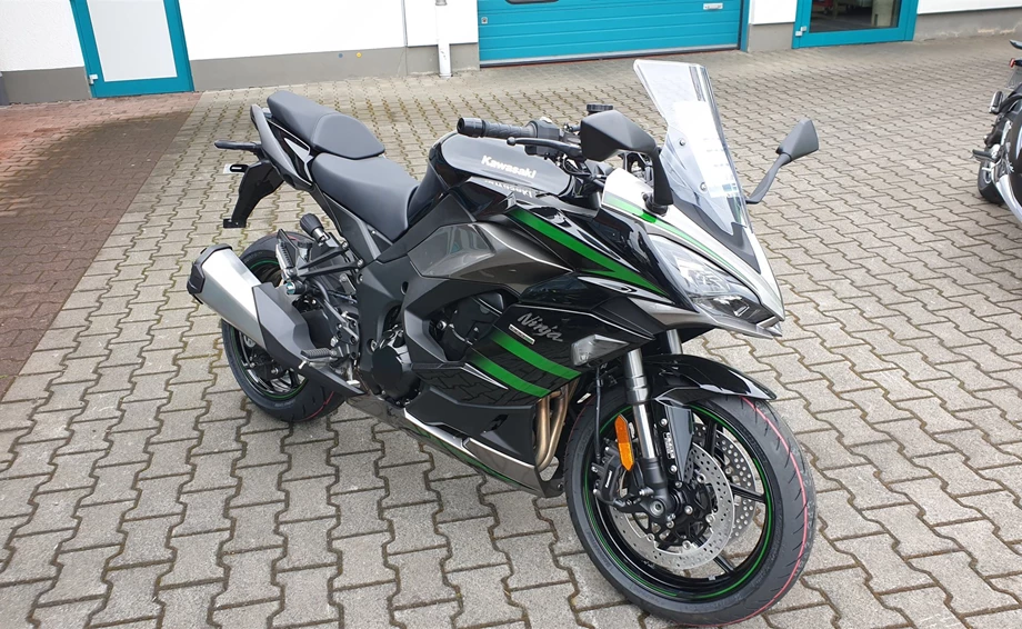 KAWASAKI Roadshow am 23.05.2020 - Bildershow Bild 7: KAWASAKI Roadshow am 23.05.2020 - Bildershow