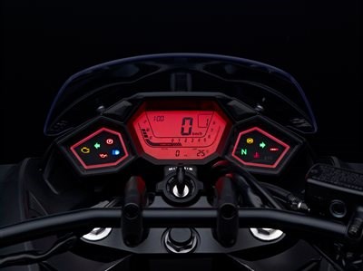 NEU! Honda NM4 Vultus 12.990,- - Bild 10 NEU! Honda NM4 Vultus 12.990,- - Bild 10