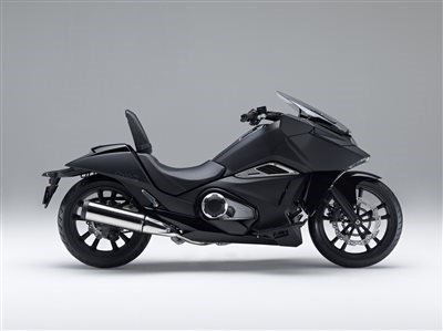 NEU! Honda NM4 Vultus 12.990,- - Bild 2 NEU! Honda NM4 Vultus 12.990,- - Bild 2