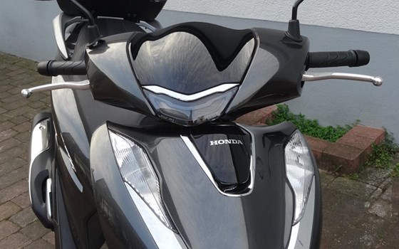 Honda SH125i Modell 2020 - Bild 2