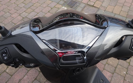 Honda SH125i Modell 2020 - Bild 3