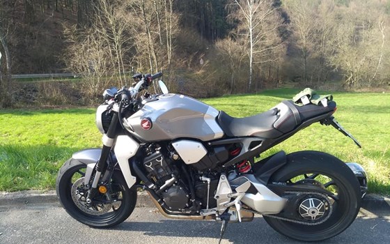 Wir wünschen einen guten Start in die Woche allen!  - Bild 1