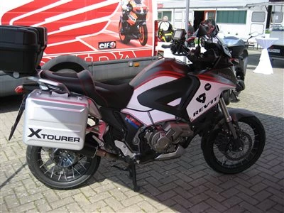 Honda Semmler - Crosstourer Edition Bild 4: Honda Semmler - Crosstourer Edition