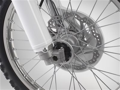 Honda CRF Modelle 2015 mit Mapping Schalter und neuer Luftgabel - Bild 7