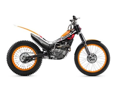 Honda Semmler - COTA 4RT Race Replica  Bild 5: Honda Semmler - COTA 4RT Race Replica