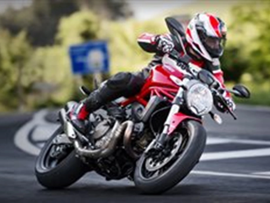 Das DUCATI Monster-Sommerfest - die neue Monster 821 ist da ! Bild 5: Das DUCATI Monster-Sommerfest - die neue Monster 821 ist da !