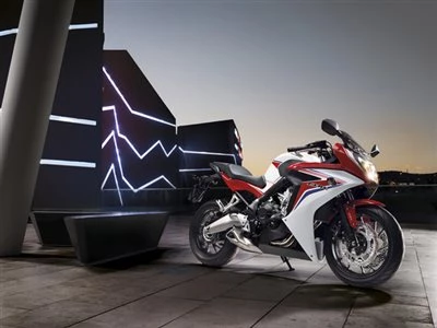 Honda Semmler - CBR650F eingetroffen! Bild 8: Honda Semmler - CBR650F eingetroffen!