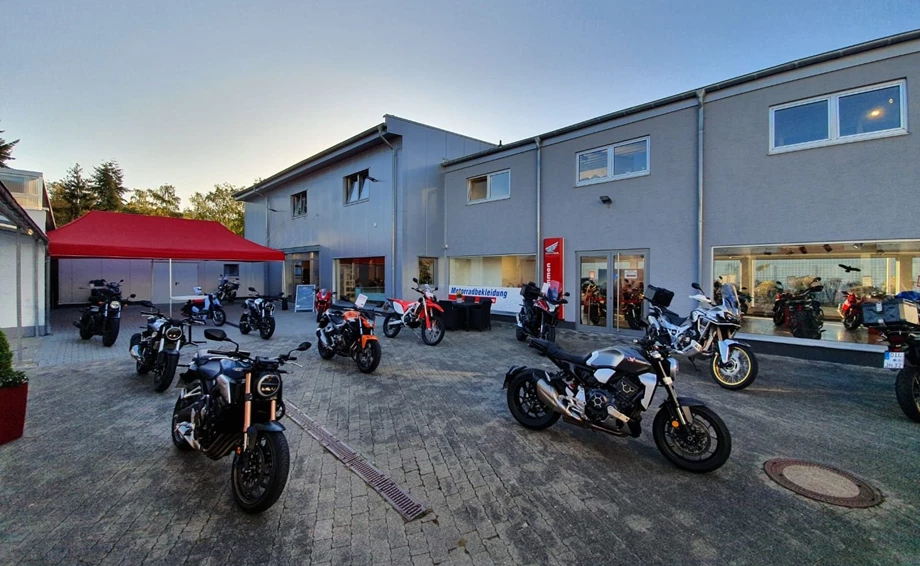 Honda Semmler - Öffnung 20. April 2020 Bild 1: Honda Semmler - Öffnung 20. April 2020