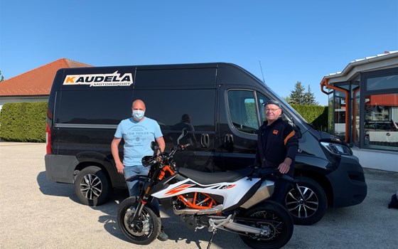 FAHRZEUGÜBERGABE KTM 690 SMC R - Bild 1