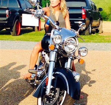 Country Star Carrie loves her Chief Classic - Bild 2 Country Star Carrie loves her Chief Classic - Bild 2