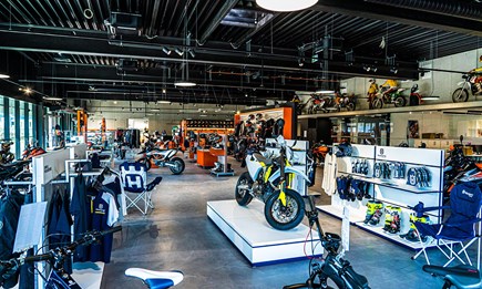 Walktrough Kini Shop - Episode 2 - Husquarna World