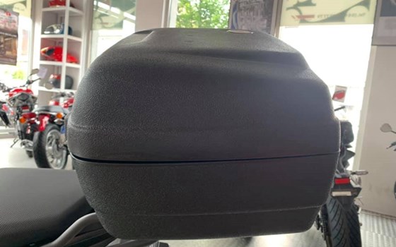 CB500 X mit Topcase Junior von Hepco&Becker   - Bild 1