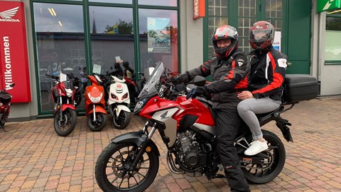 Los geht's mit Bekleidung von GERMOT  !!! 