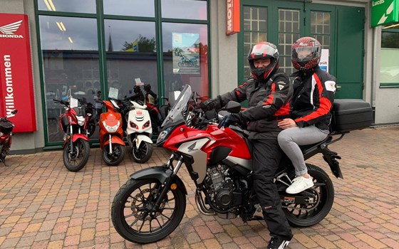 Los geht's mit Bekleidung von GERMOT  !!!  - Bild 1