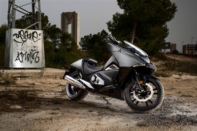 Honda Semmler - NM4 Vultus ist da !