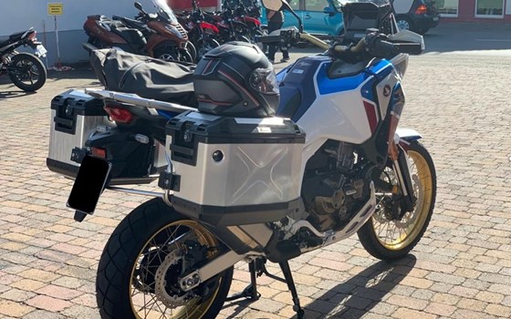 CRF1100 L Africa Twin Adventure Sports (2020-) mit Kofferträgern und Kofferset von Hepco & Becker - Bild 4