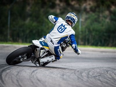 !Husqvarna FS450 MY15 - Supermoto! - Bild 2 !Husqvarna FS450 MY15 - Supermoto! - Bild 2