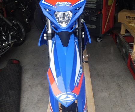 BETA RR 125 LC  BETA RR 125 LC