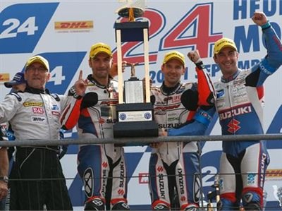 Suzuki siegt bei den 24 Stunden von Le Mans Suzuki siegt bei den 24 Stunden von Le Mans