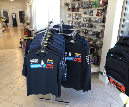 KTM TLD Bekleidung eingetroffen KTM TLD Bekleidung eingetroffen
