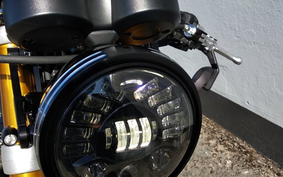 Thruxton RS - Bild 1