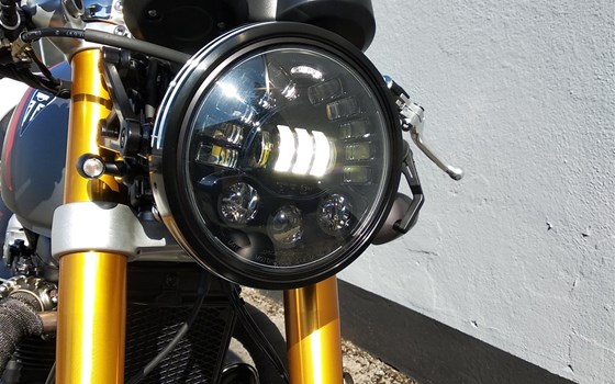 Thruxton RS - Bild 2