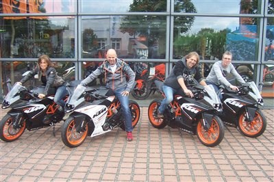 KTM RC 125 + KTM RC 390