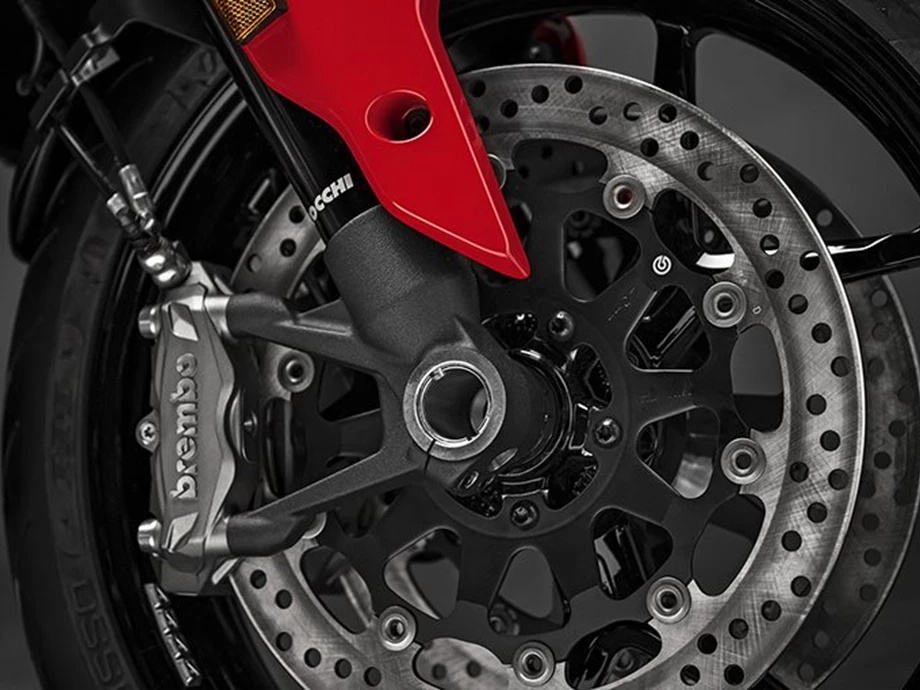 DIE NEUE DUCATI HYPERMOTARD 950 RVE Bild 17: DIE NEUE DUCATI HYPERMOTARD 950 RVE