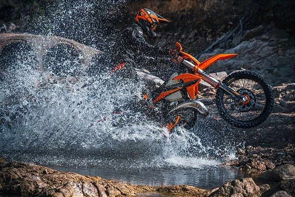 2021ER KTM EXC-RANGE SETZT NEUE MASSSTÄBE Bild 11: 2021ER KTM EXC-RANGE SETZT NEUE MASSSTÄBE