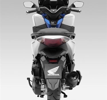 NEU! Honda Forza 125 - mehr Fahrspaß und Nutzwert! - Bild 4 NEU! Honda Forza 125 - mehr Fahrspaß und Nutzwert! - Bild 4