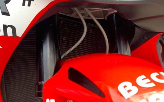 CBR 1000 RR SC 59 mit Stahlflex-Bremsleitungen - Bild 2