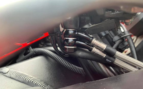 CBR 1000 RR SC 59 mit Stahlflex-Bremsleitungen - Bild 5