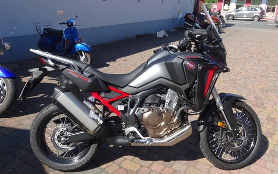CRF1100L 2020 mit  Zubehörpaket und Motorschutzbügeln - Bild 2