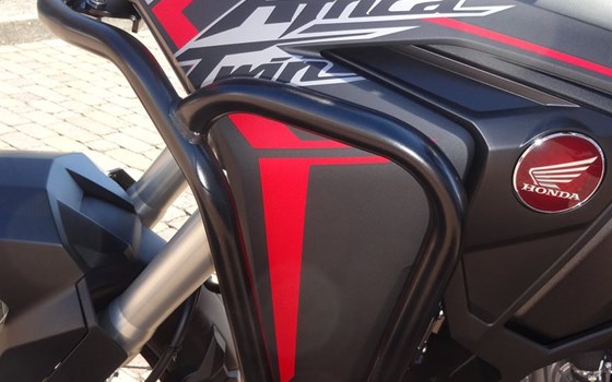 CRF1100L 2020 mit  Zubehörpaket und Motorschutzbügeln - Bild 7