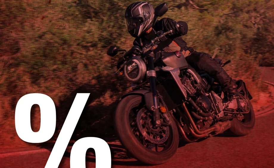 Stark Reduziert Bild 1: Stark Reduziert